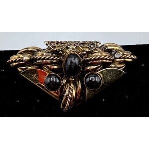 Vintage Brutalist Black Cabochon Gold Tone Brooch Pin Ornate Filigree Statement